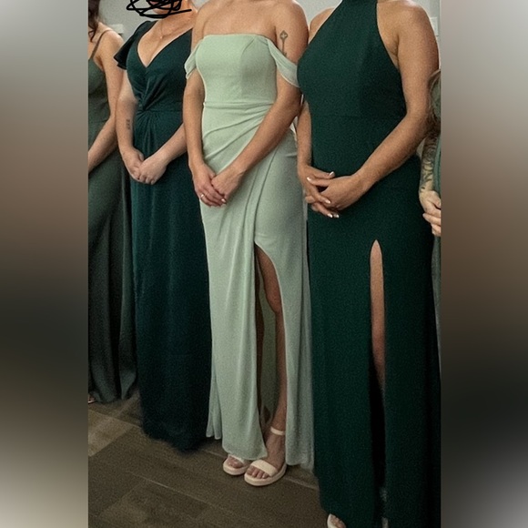 Bridesmaid/Formal Dress - Picture 4 of 5